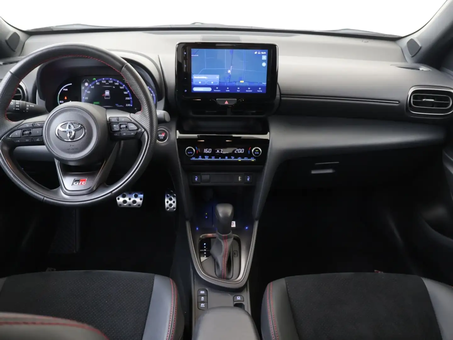 Toyota Yaris Cross 1.5 Hybrid GR Sport (Automaat) Wit - 2