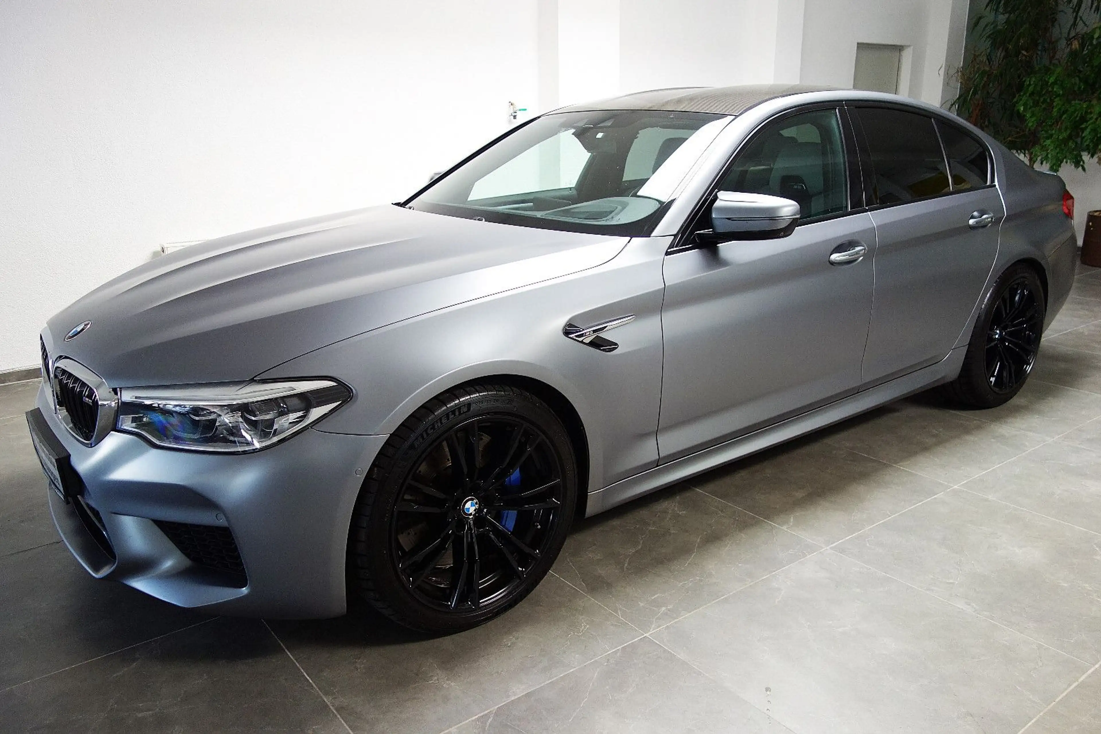BMW M5 Limousine Performance Carbon/HUD/360°/SoftClo — photo 6