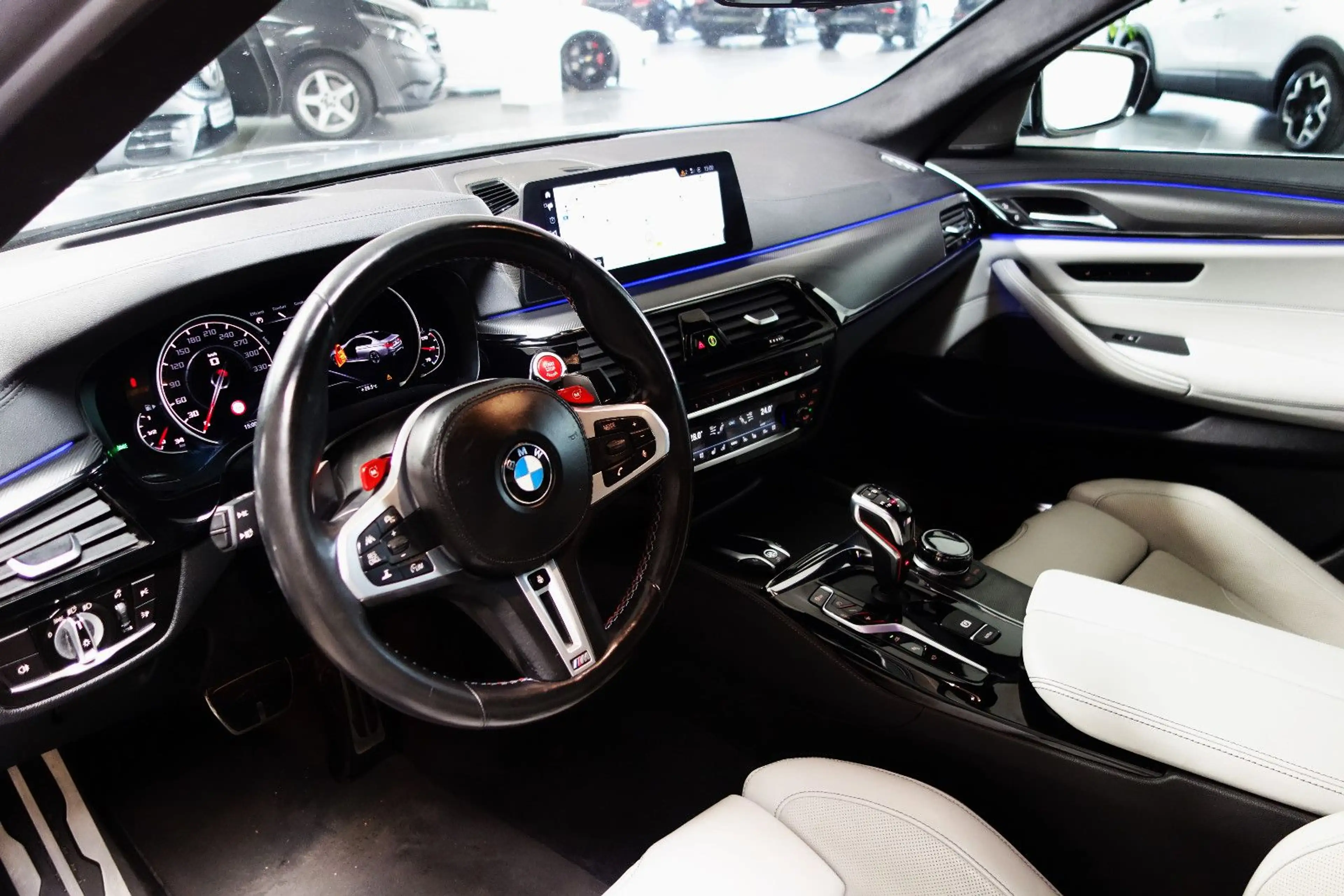 BMW M5 Limousine Performance Carbon/HUD/360°/SoftClo — photo 14
