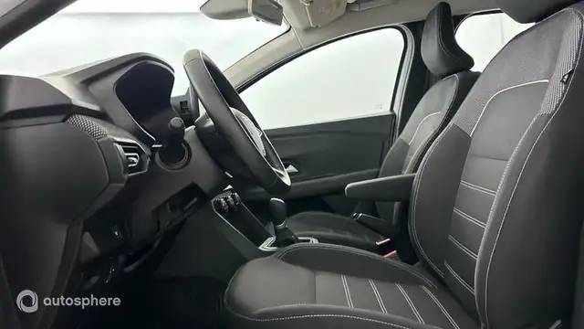 Dacia Sandero view 12