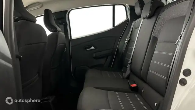 Dacia Sandero view 13