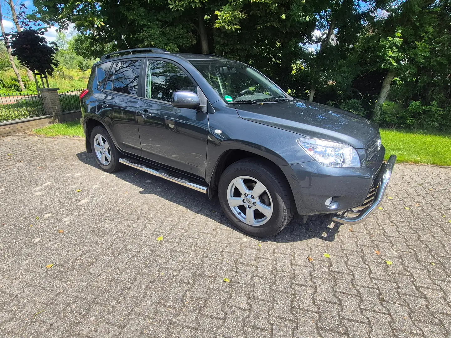 Toyota RAV 4 RAV 4 2.0 VVTi Executive Gris - 2