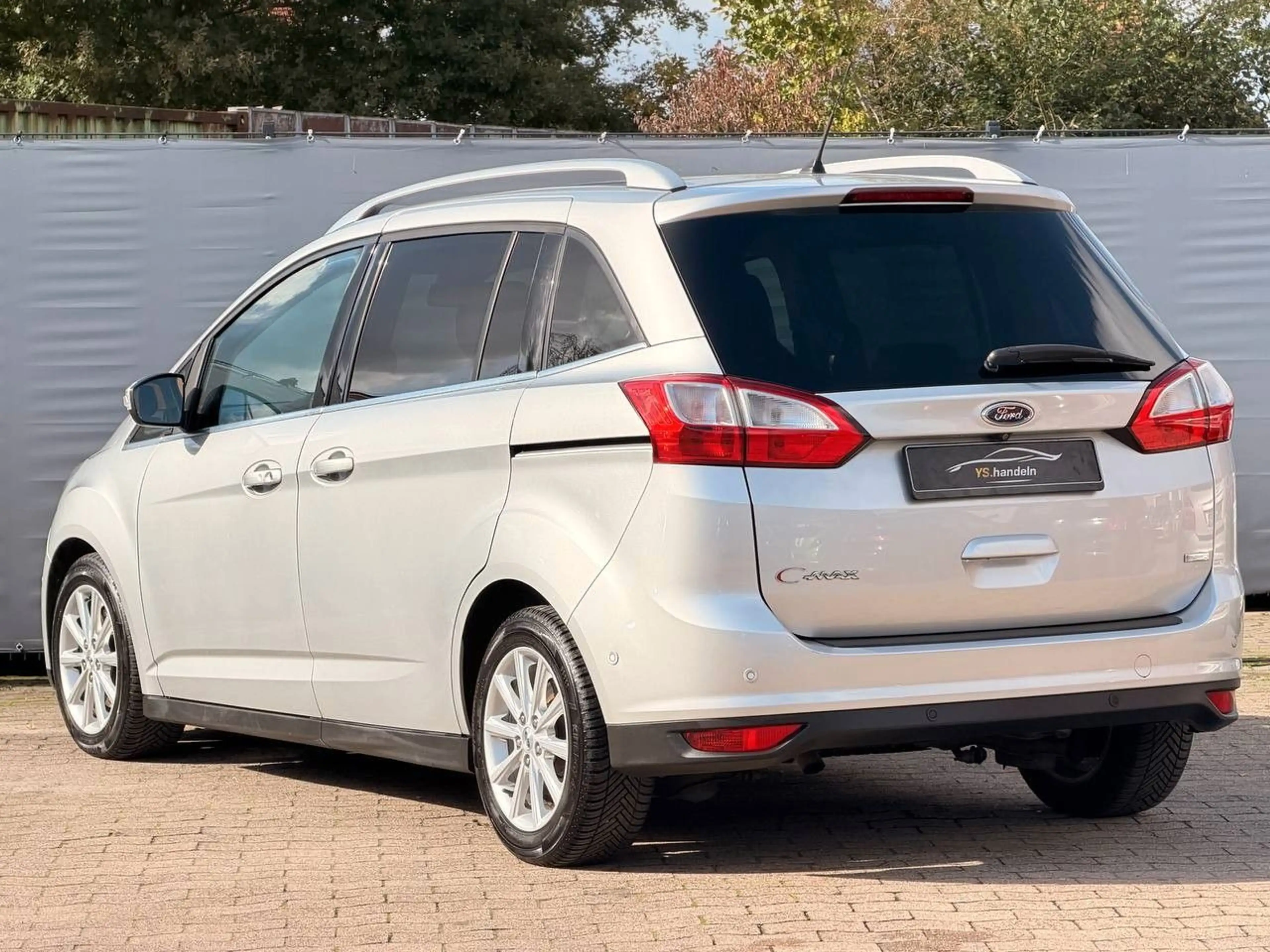 Ford Grand C-Max Grand C-MAX Titanium/Zahnriemen neu/RFK/LHZ/ACC — photo 6