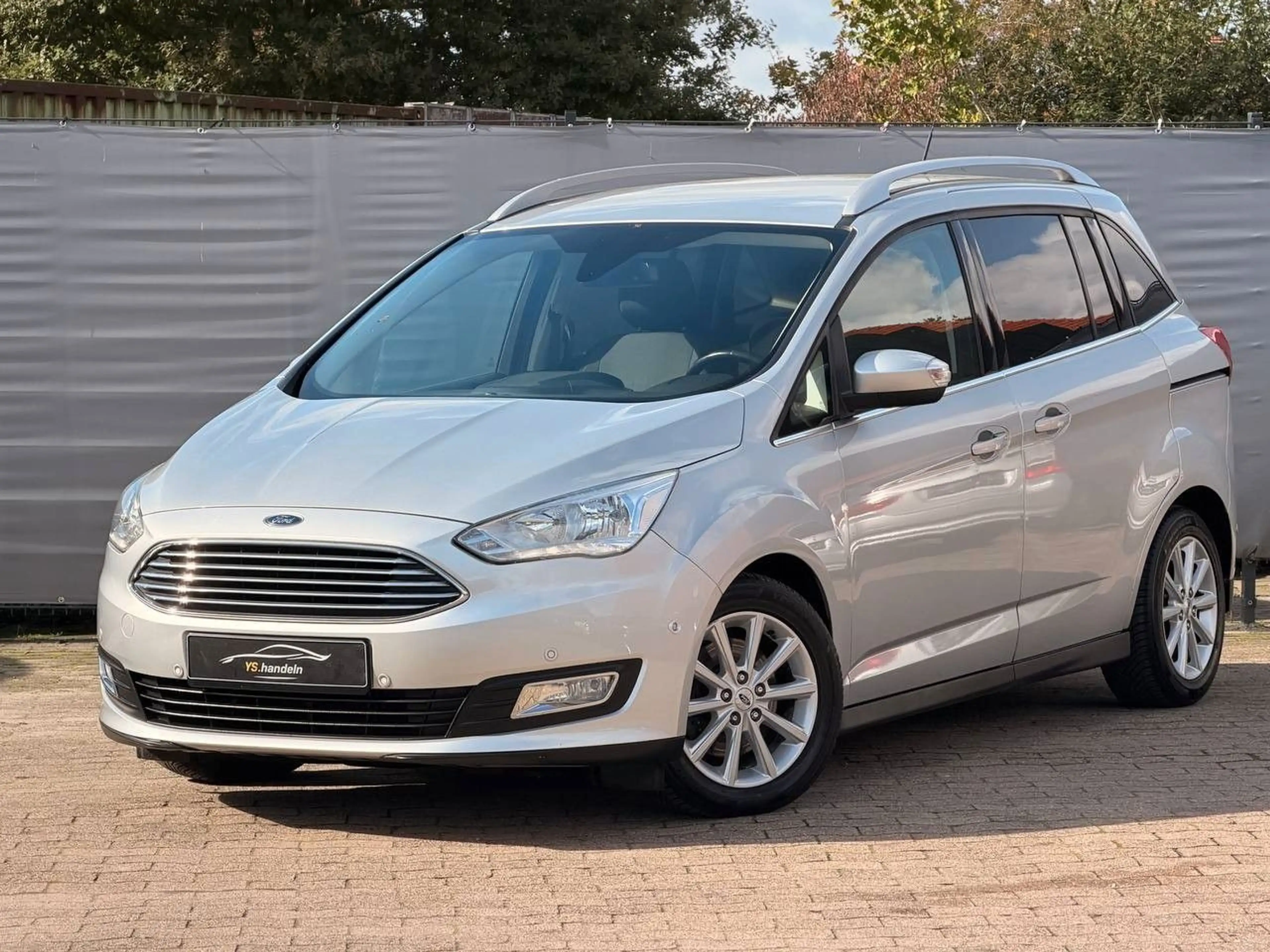 Ford Grand C-Max Grand C-MAX Titanium/Zahnriemen neu/RFK/LHZ/ACC — photo 3