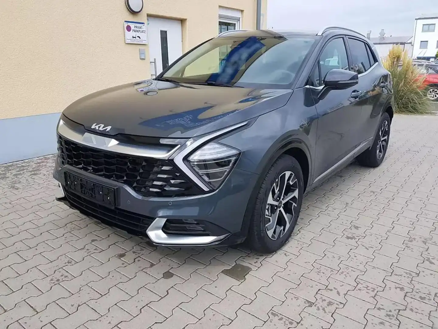 Kia Sportage Exklusiv Klimaauto Navi SHZ 17 Zoll LM PDC 1.6 ... Silber - 1