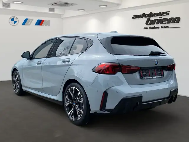BMW M view 4