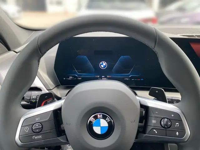BMW M view 8