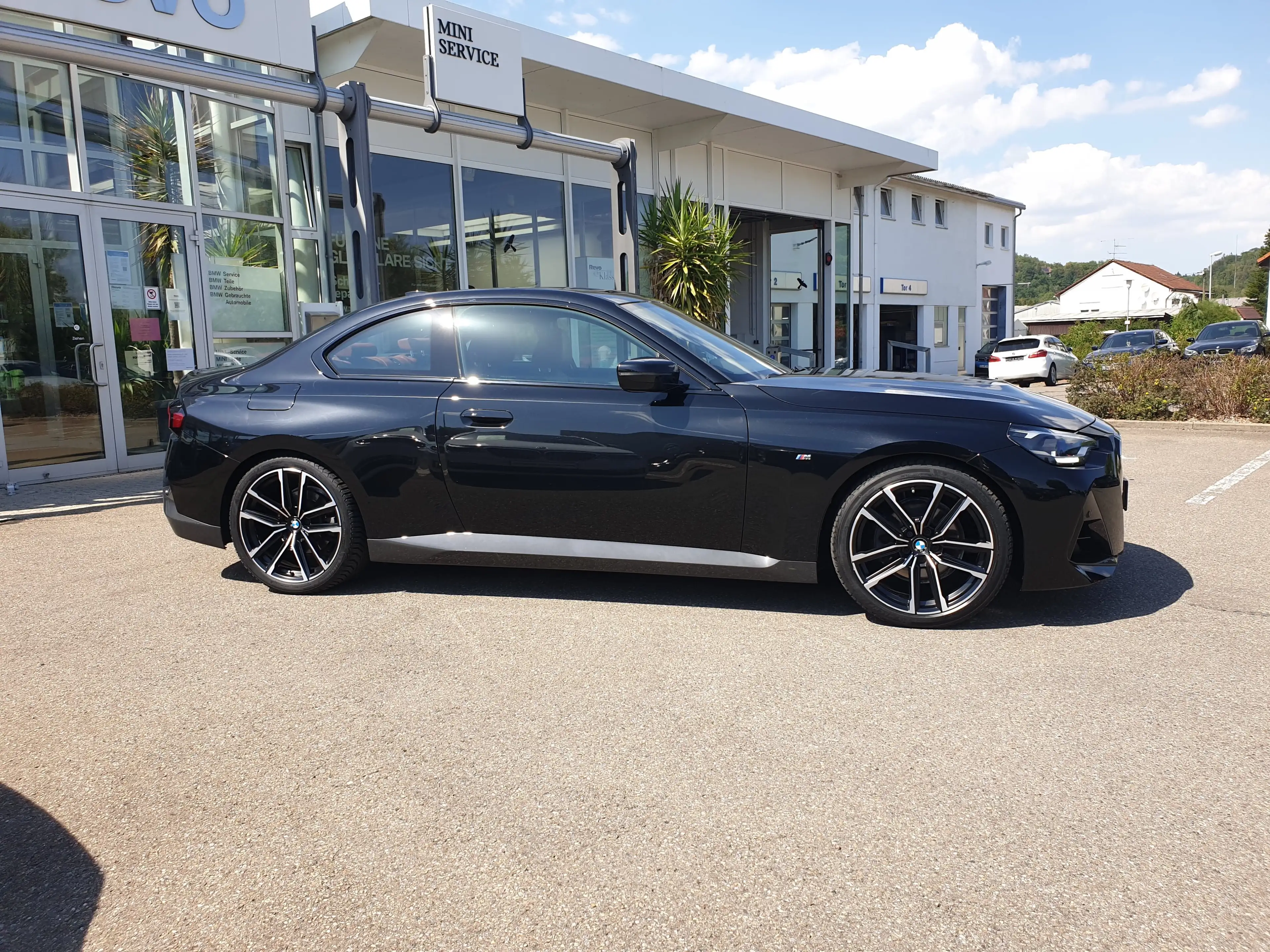 BMW 220 i Coupe Aut MSport Leder GSD AktGeschwReg DAB — photo 8