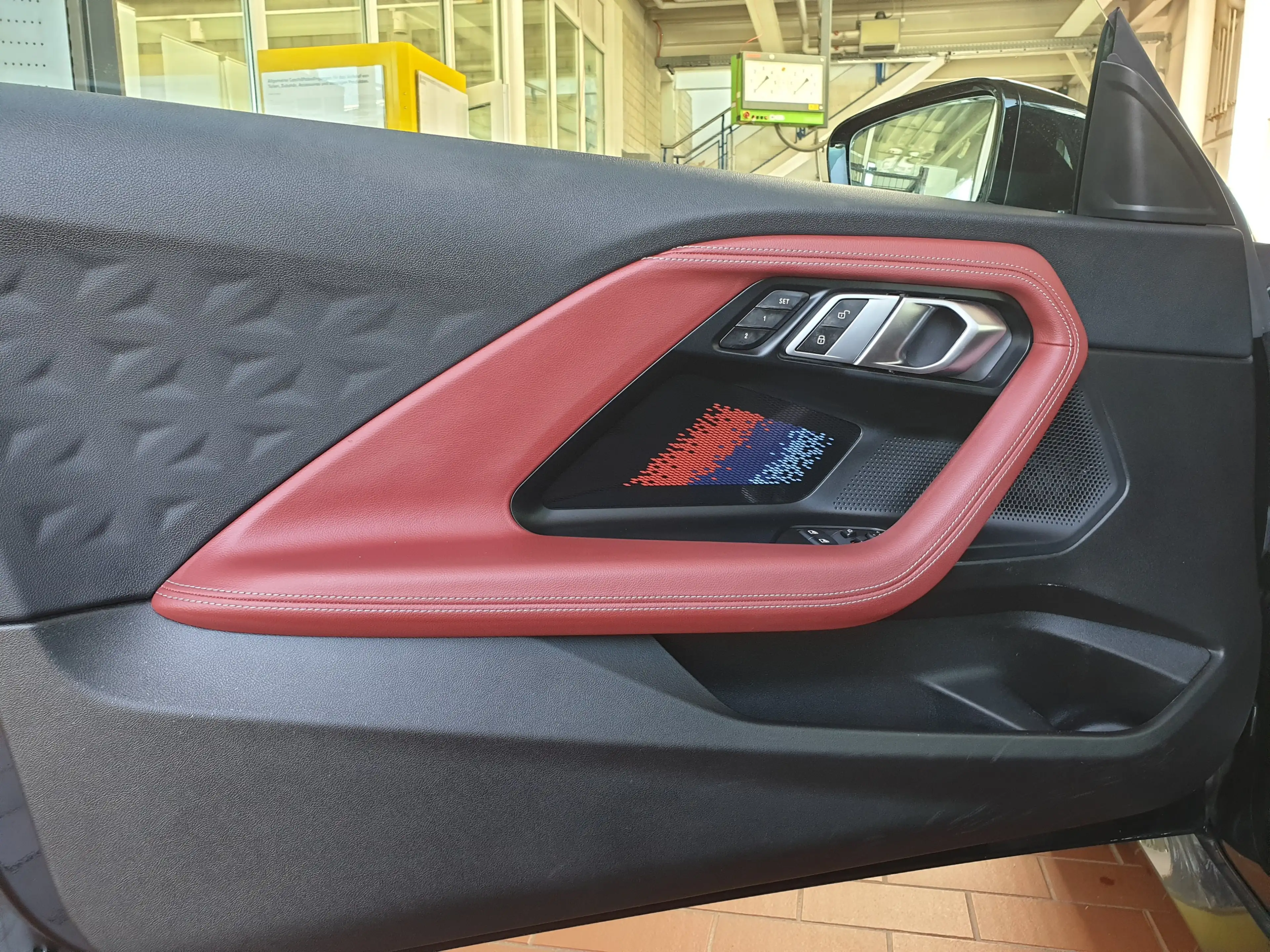 BMW 220 i Coupe Aut MSport Leder GSD AktGeschwReg DAB — photo 14