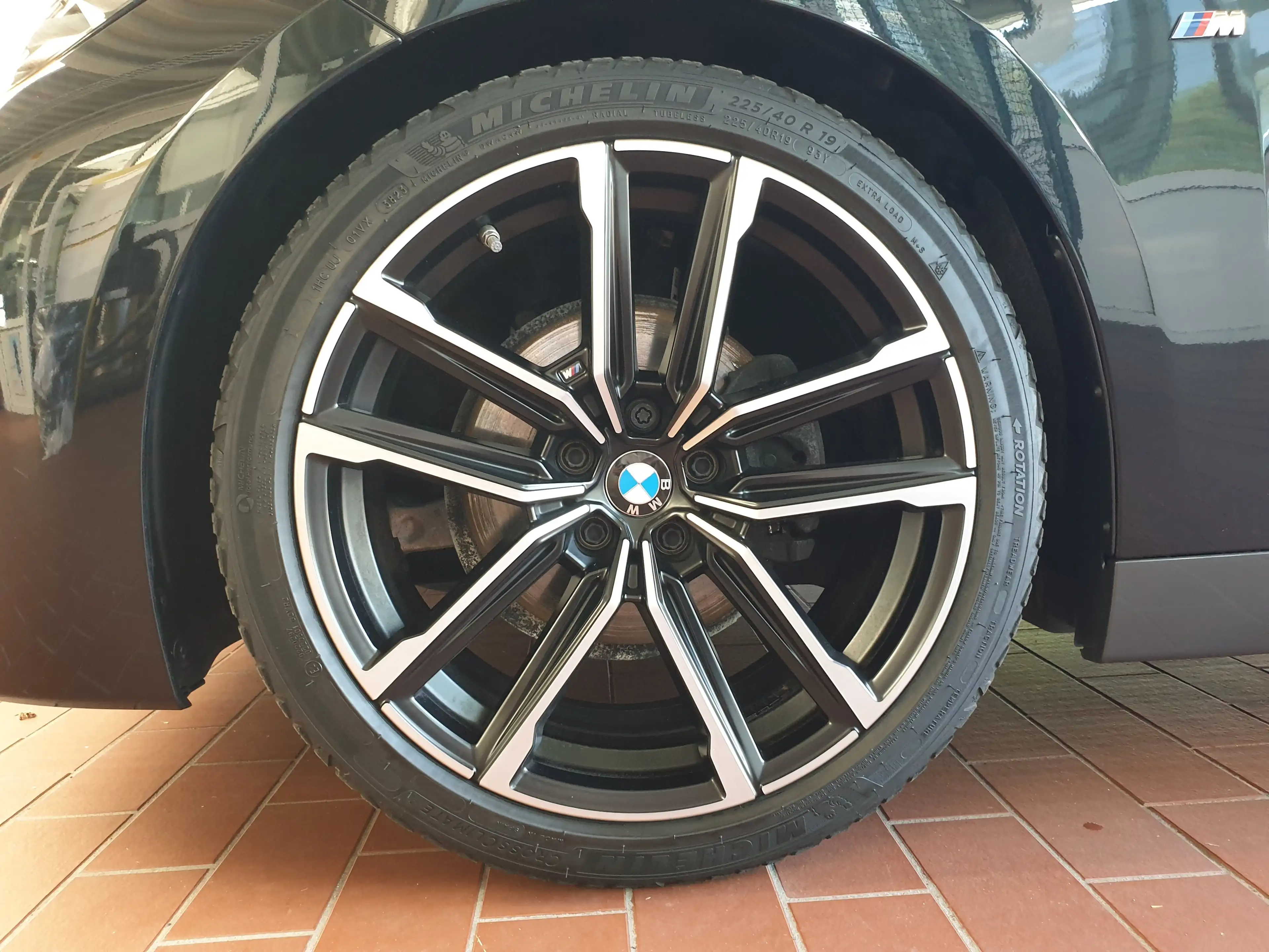 BMW 220 i Coupe Aut MSport Leder GSD AktGeschwReg DAB — photo 10