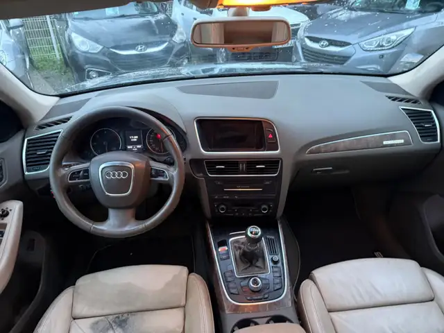 Audi Q5 view 7