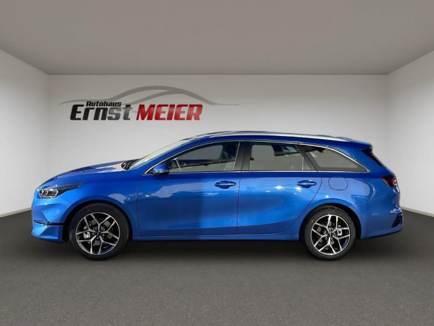 Kia Ceed SW / cee'd SW Spirit 1.5 T-GDI DCT Navi+ACC+LED-SW+JBL Albastru - 2