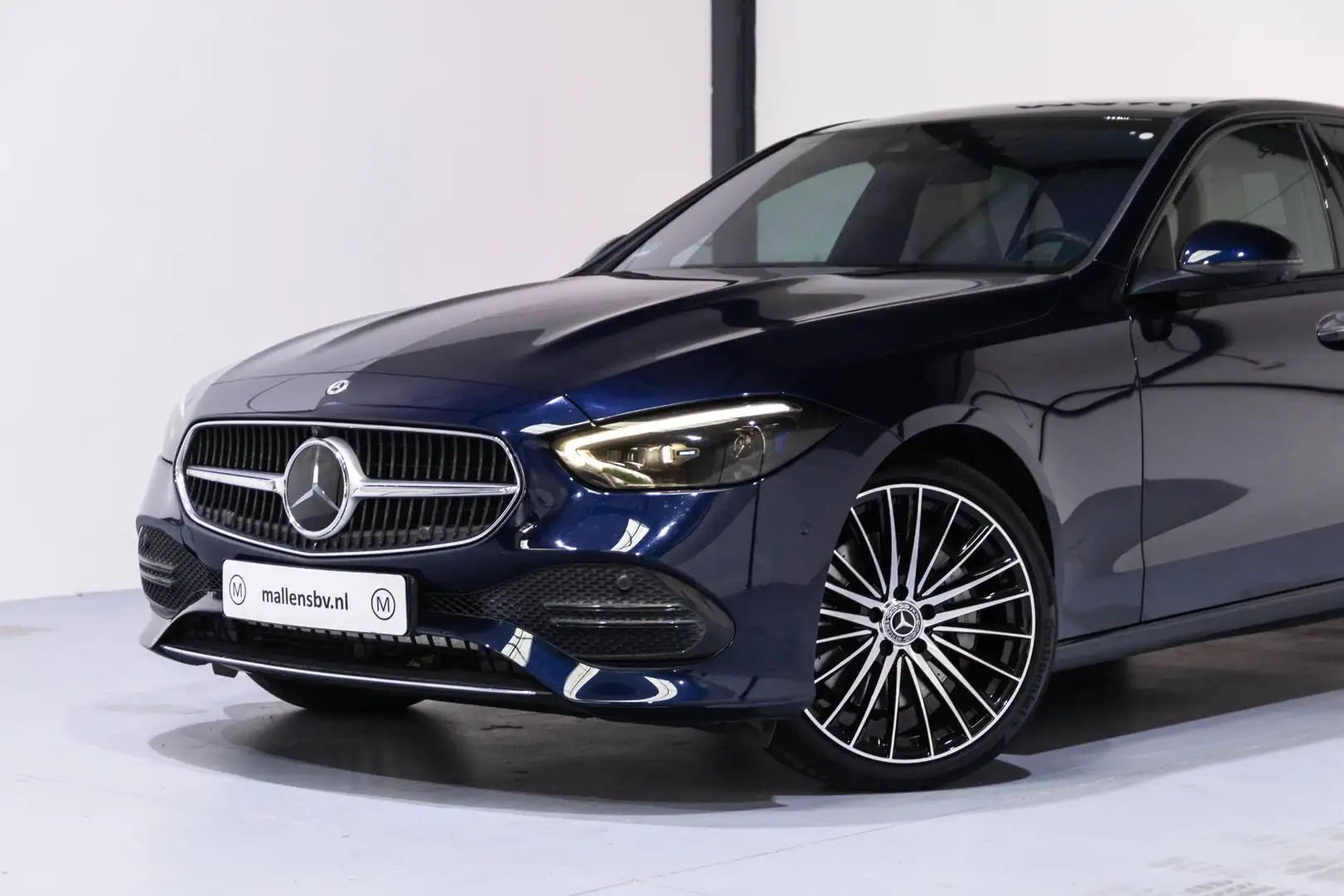 Mercedes-Benz C 300 4MATIC AMG Line VOL/PANO/MEMORY/LEER/HUD/360/TREKH Blauw - 2