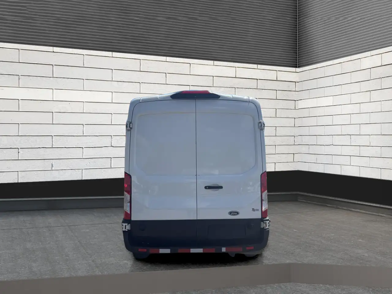 Ford Transit Cargo Van снимка Ford Transit Cargo Van
