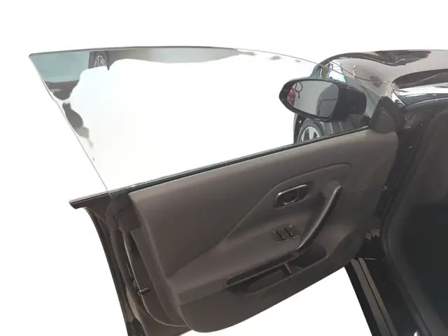 Leapmotor B05 view 13