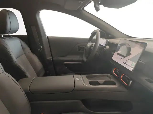Leapmotor B05 view 10