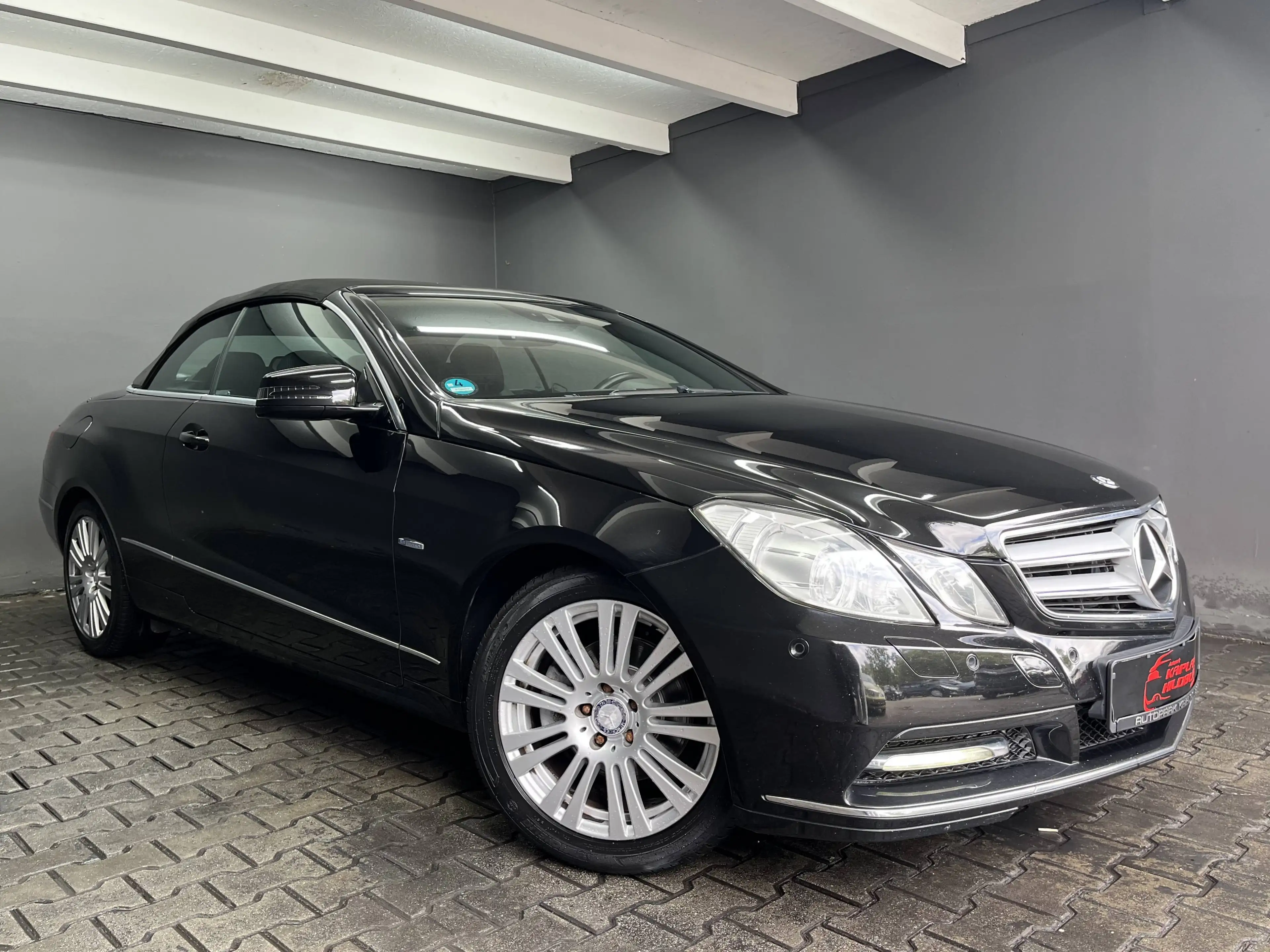 Mercedes-Benz E 250 CGI CABRIO, AUTOMATIK, BiXENON, LEDER, NAV — photo 6