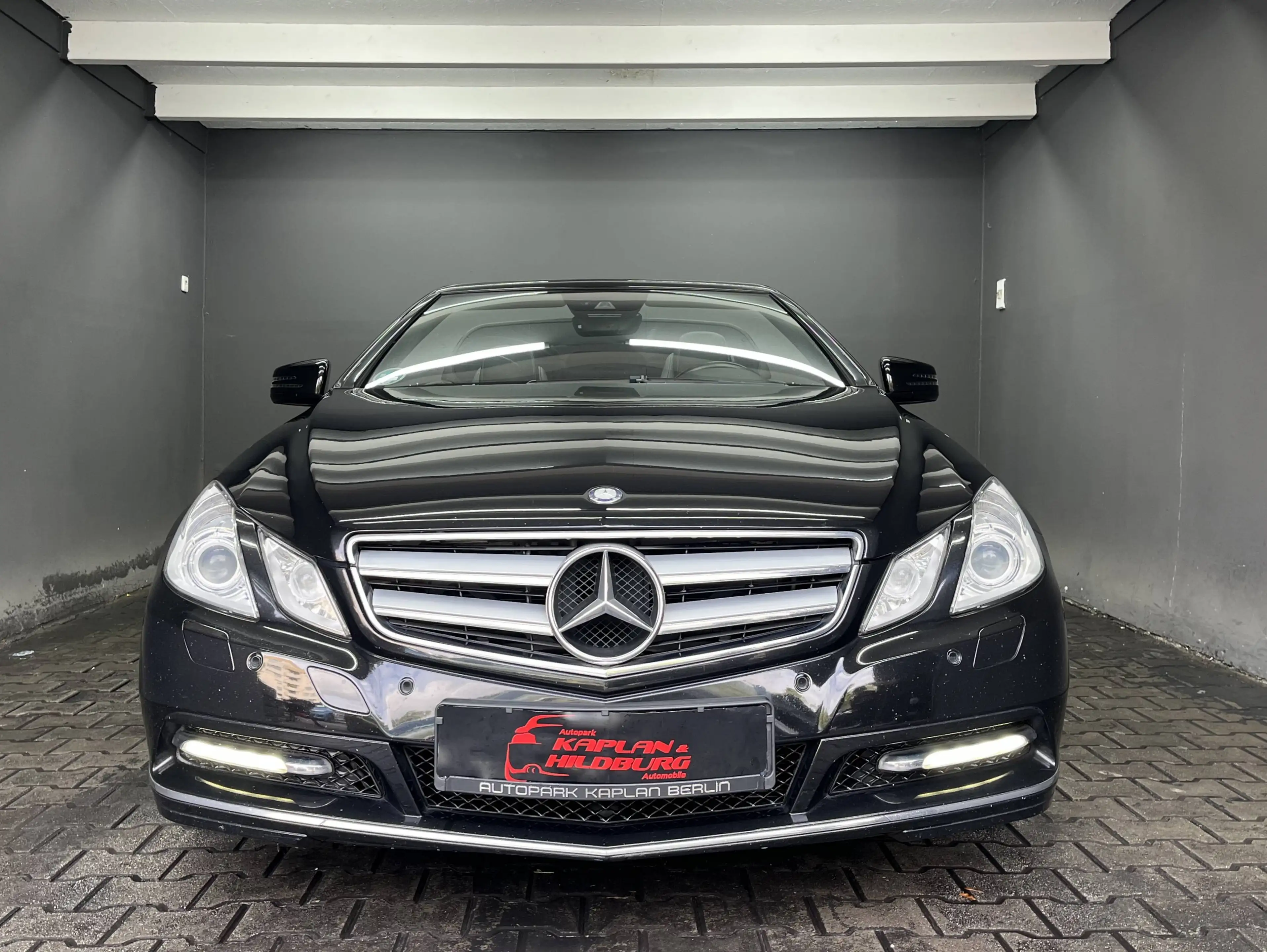 Mercedes-Benz E 250 CGI CABRIO, AUTOMATIK, BiXENON, LEDER, NAV — photo 3