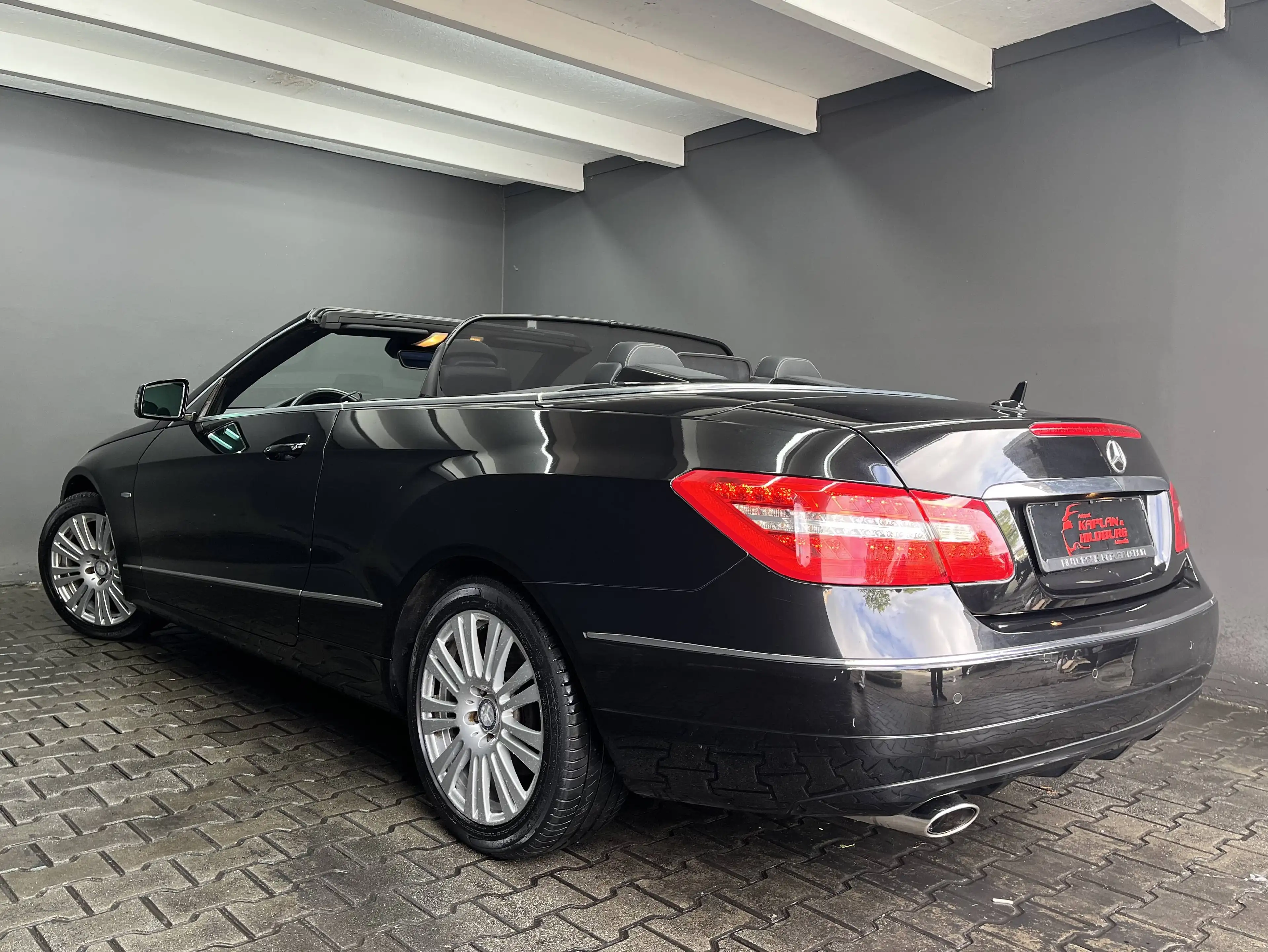 Mercedes-Benz E 250 CGI CABRIO, AUTOMATIK, BiXENON, LEDER, NAV — photo 11