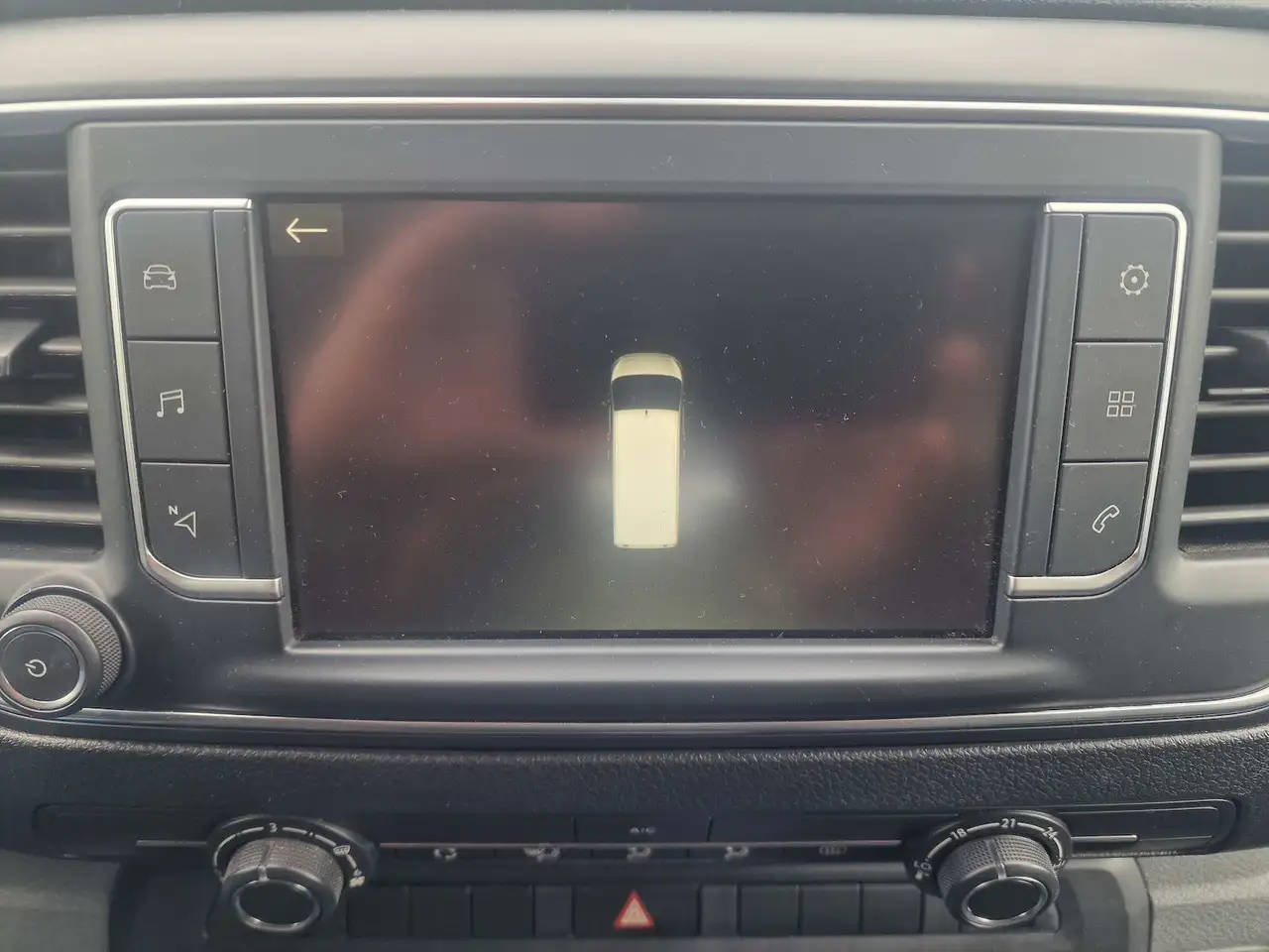 Opel Vivaro 2.0 D Design Paket NAVI Anhängerkupplung 15