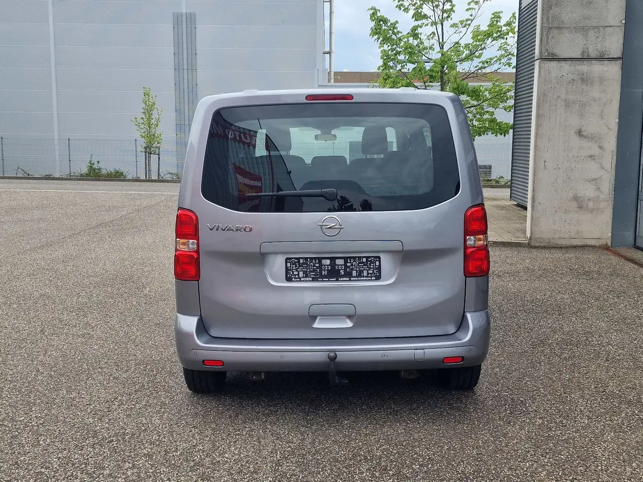 Opel Vivaro 2.0 D Design Paket NAVI Anhängerkupplung 8