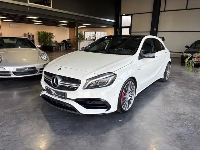 Mercedes-Benz A 45 AMG 45 AMG 4Matic SPEEDSHIFT-DCT 381 CV