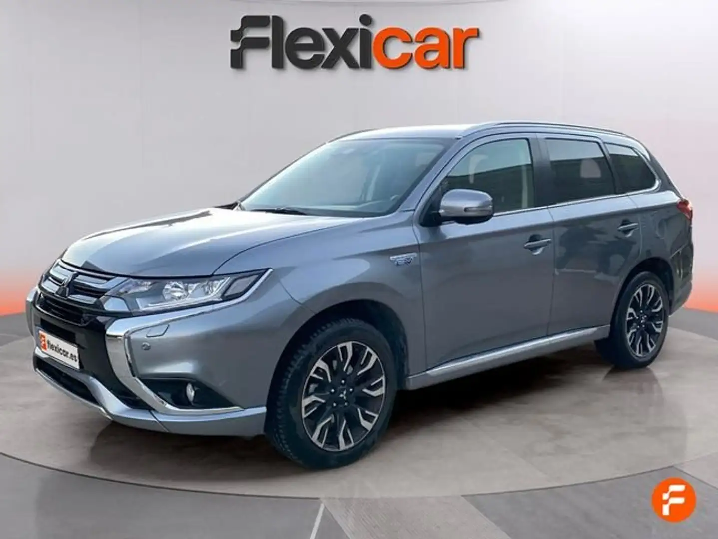 Mitsubishi Outlander PHEV Kaiteki 4WD Gris - 2