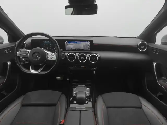 Mercedes-Benz A Class view 18