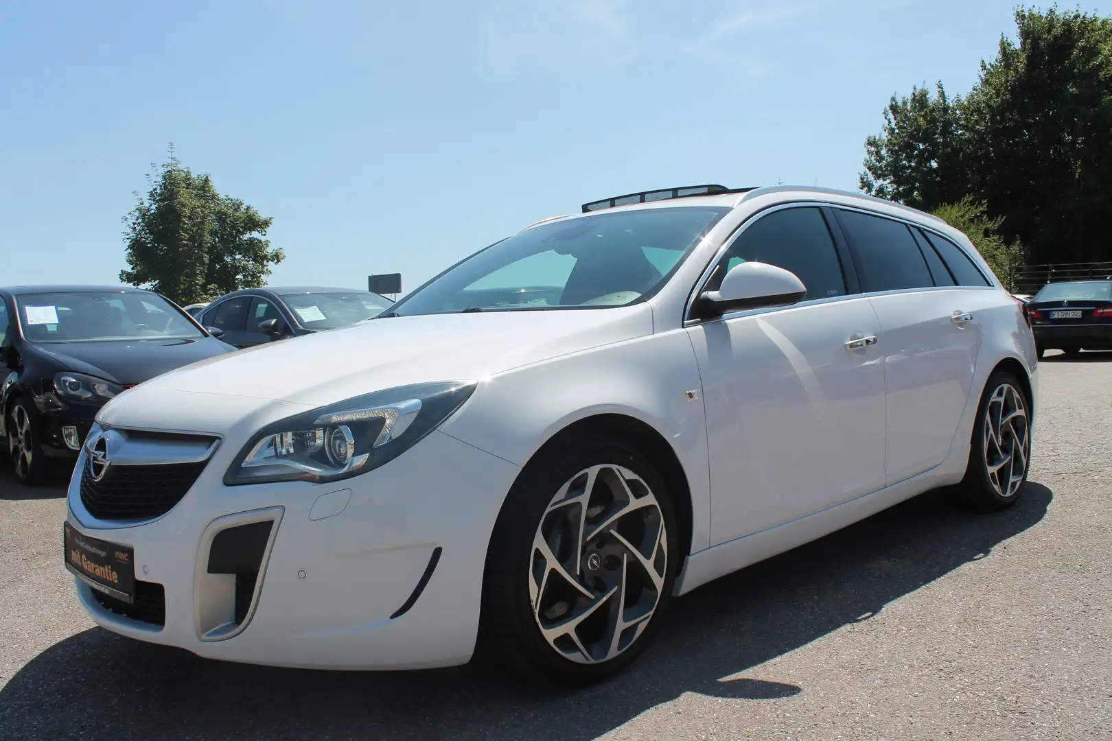 Opel Insignia 2,8V6 OPC 4x4 PANORAMA RECARO II.HAND Wit - 1