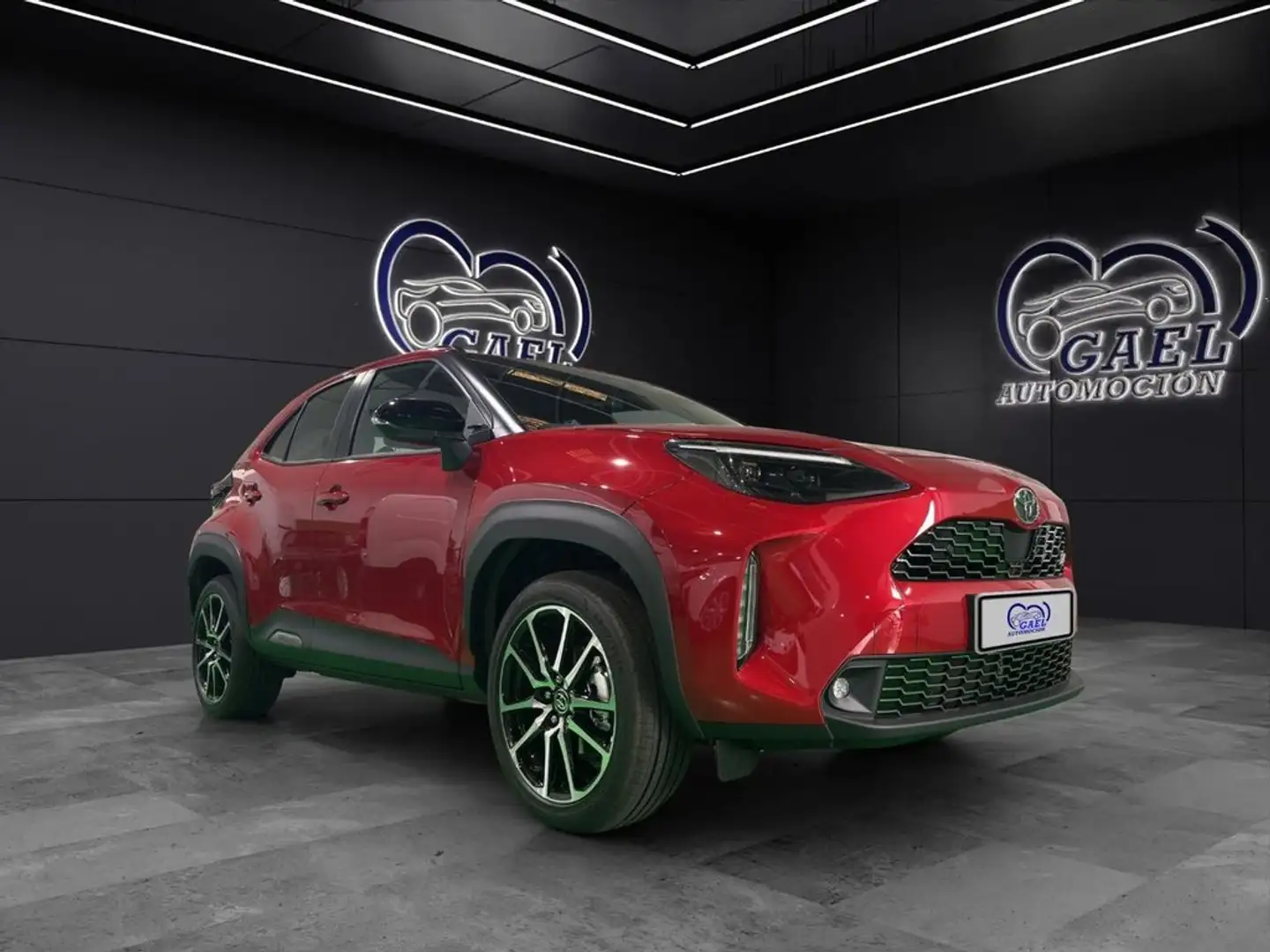 Toyota Yaris Cross 1.5 130H GR Sport Rojo - 1