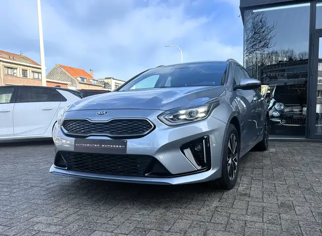 Kia Ceed SW / cee'd SW 1.6 GDI DCT OPF Plug-in-Hybrid