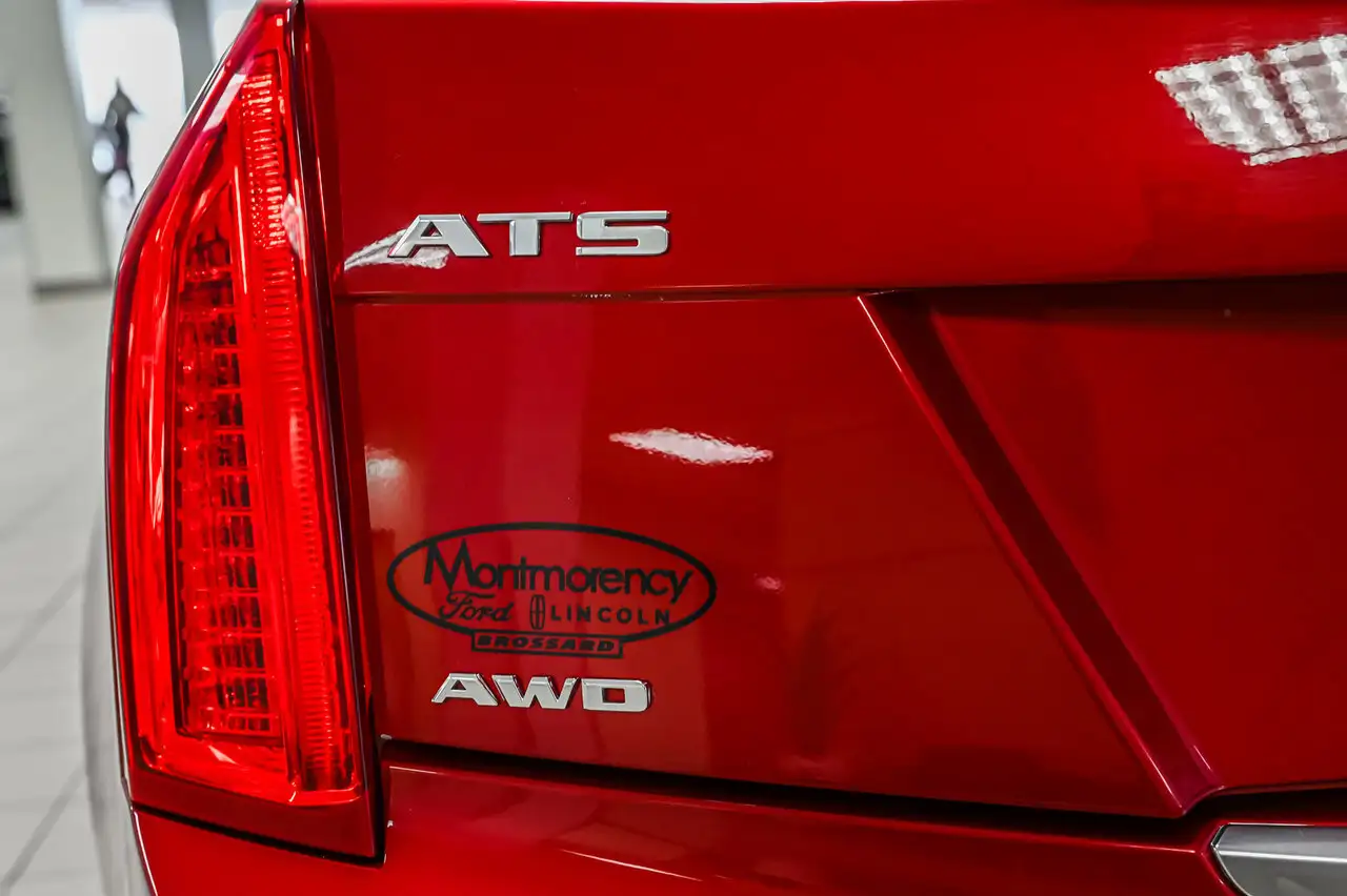 Cadillac ATS снимка Cadillac ATS