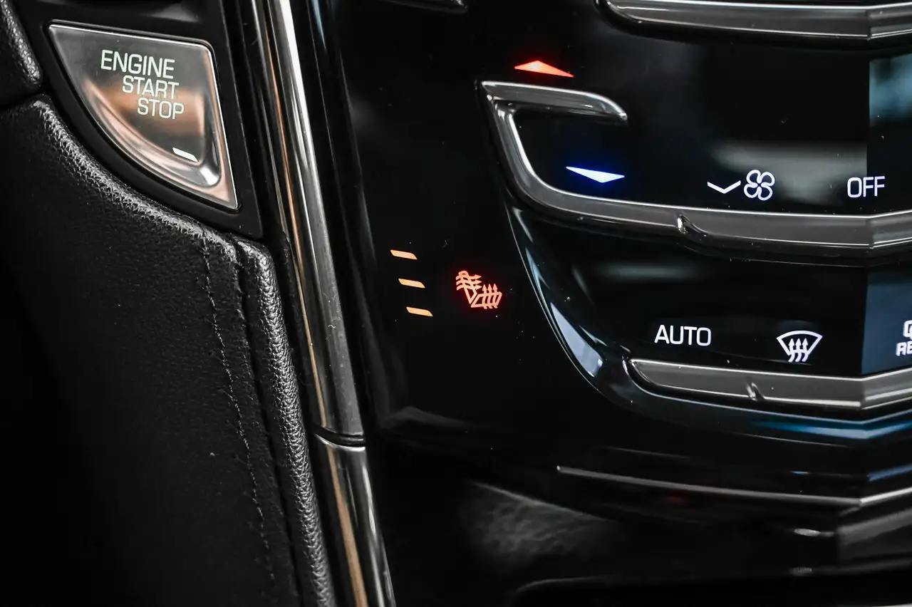 Cadillac ATS снимка Cadillac ATS
