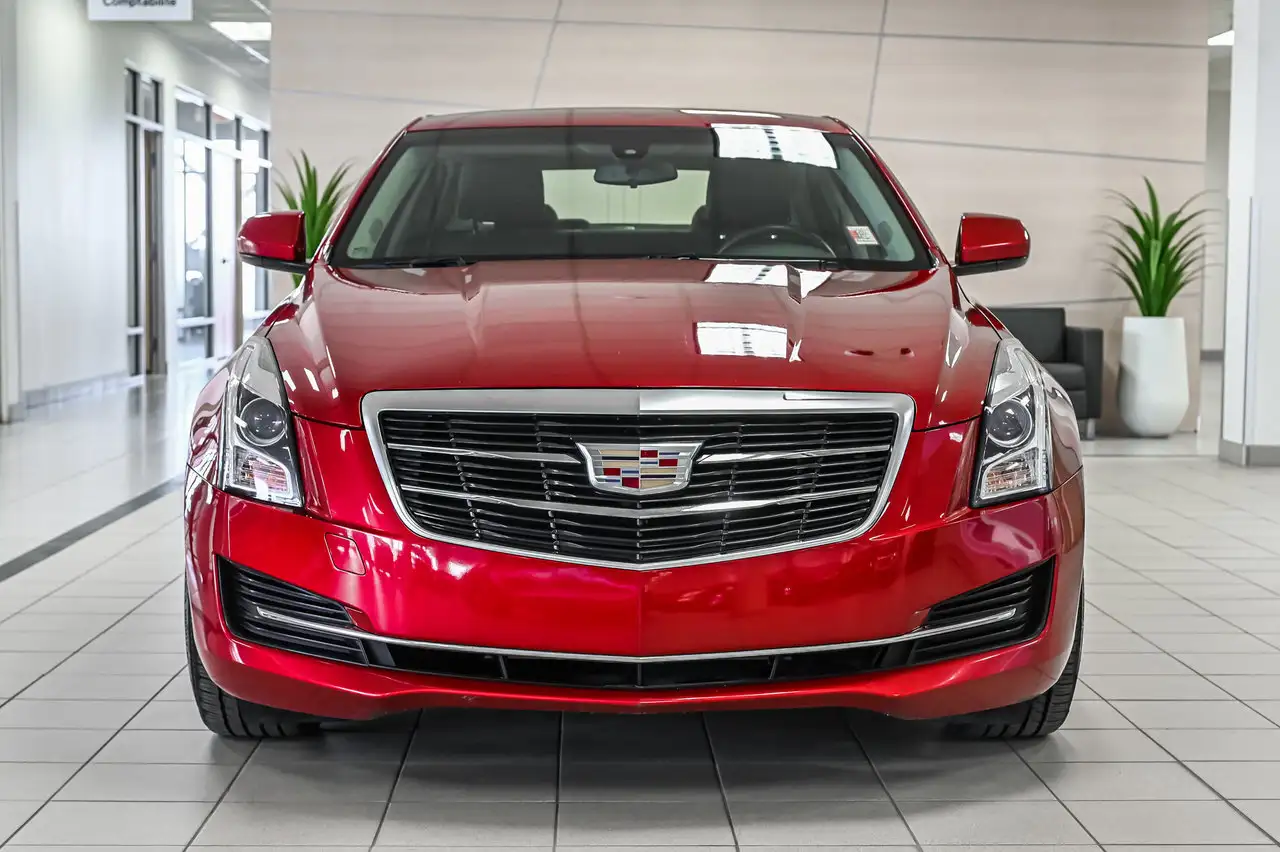 Cadillac ATS снимка Cadillac ATS