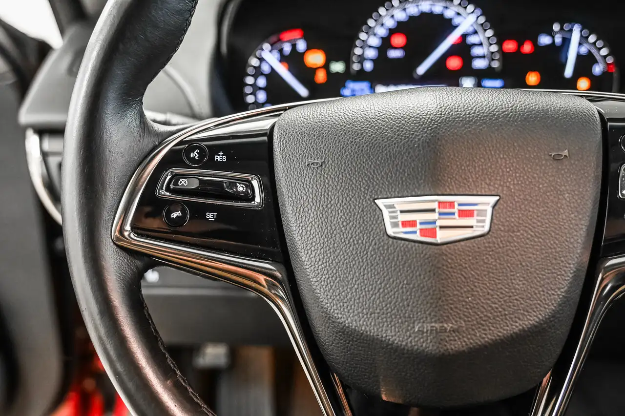 Cadillac ATS снимка Cadillac ATS