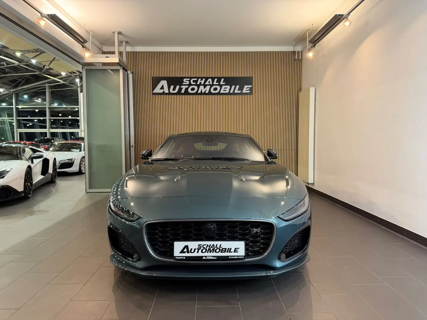 Jaguar F-Type F-TYPE Coupe R 75 AWD/SPORT-AGA/EDITION/VOLL Grün - 2
