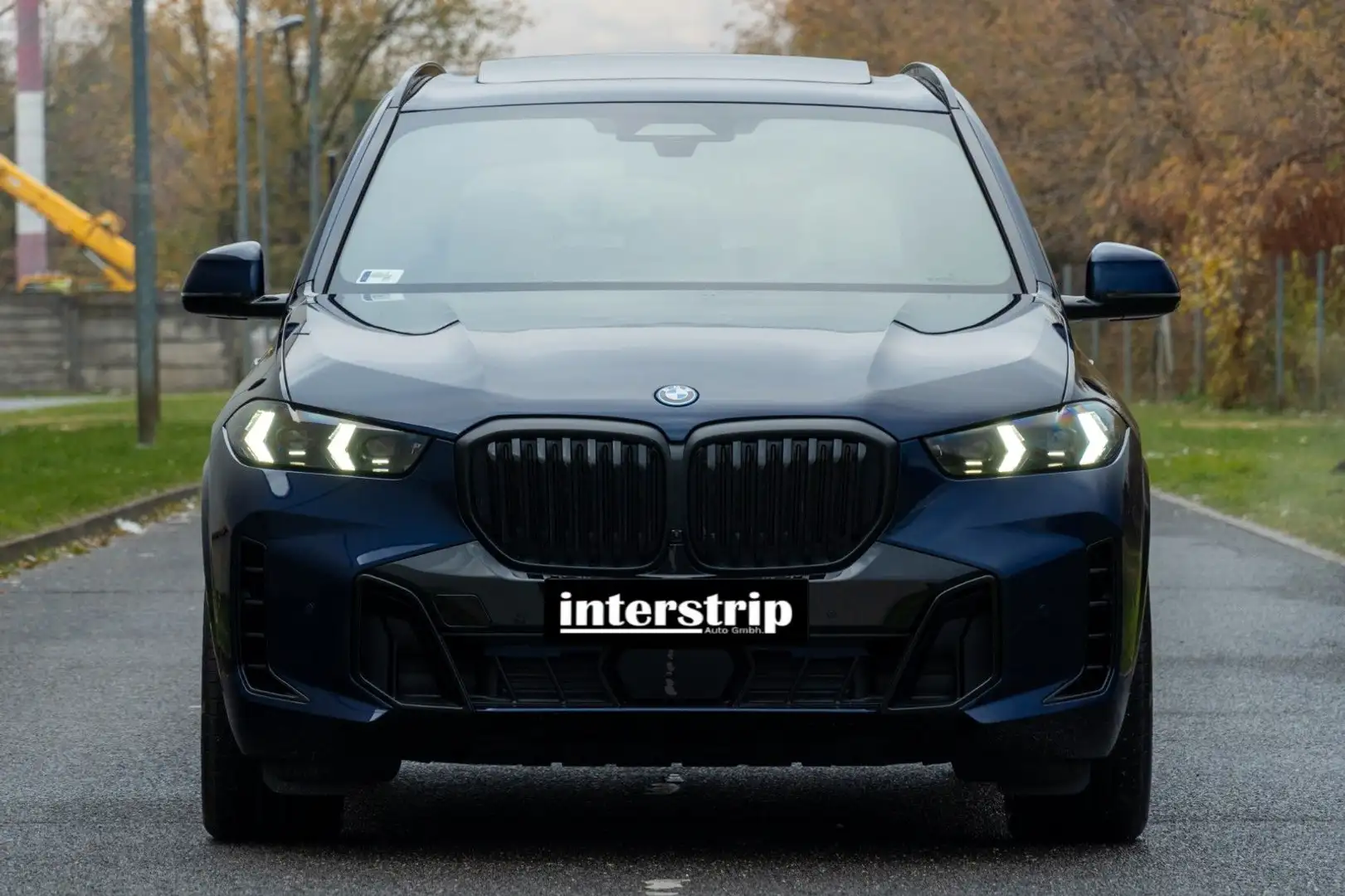 BMW X5 50e M SPORT.LUFTF.PANO.360.H/K.DR.ASS.PRO.AHK Blau - 2