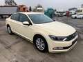 Volkswagen Passat Passat Lim. Trendline 2.0TDI *Keyless/Tempomat Jaune - thumbnail 11