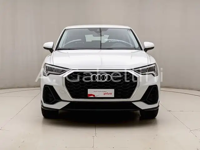 Audi Q3 view 2