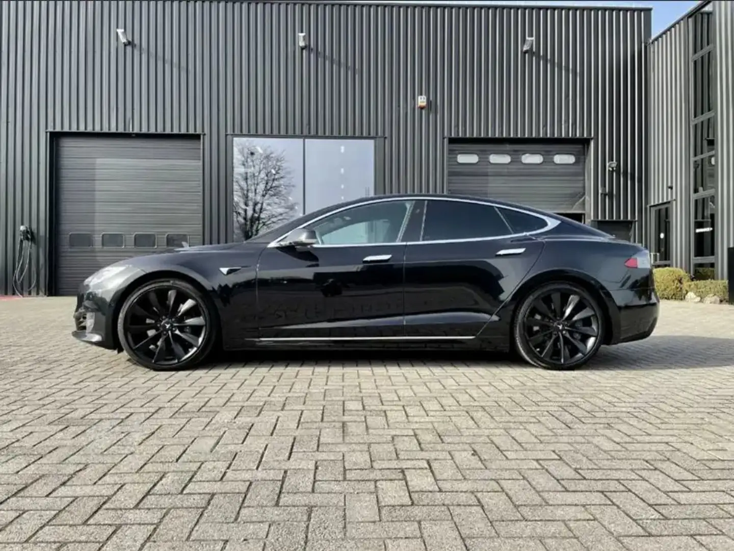 Tesla Model S S 100 kWh Dual Motor Zwart - 1