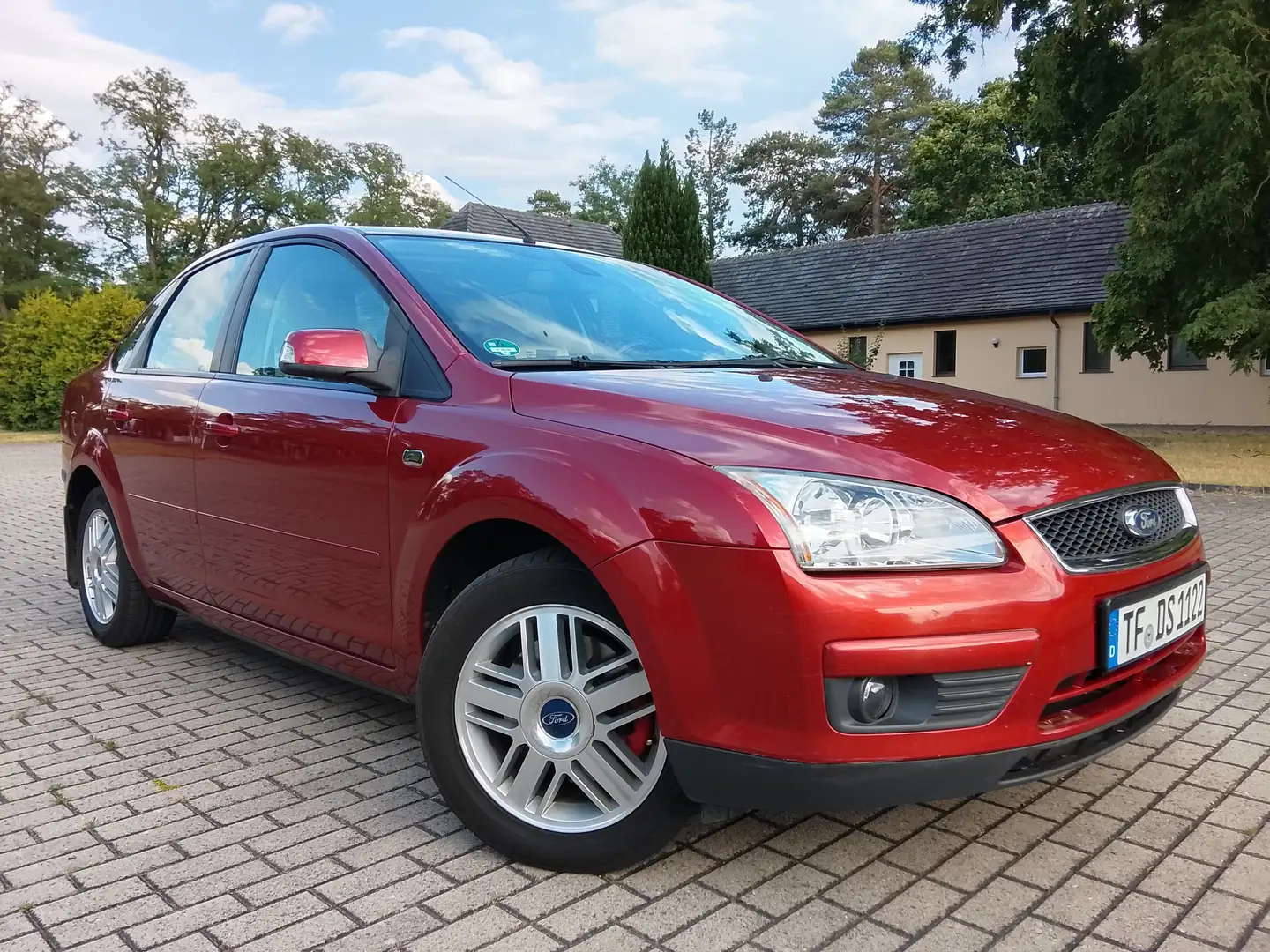 Ford Focus Ford Focus 2.0L 16V Giha 2.Hd, Klima TÜV/AU NEU Orange - 1