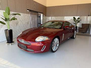 R 5.0 V8 Coupé