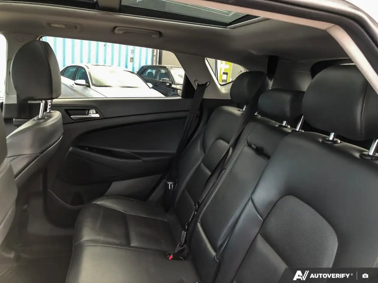 Hyundai TUCSON снимка Hyundai TUCSON