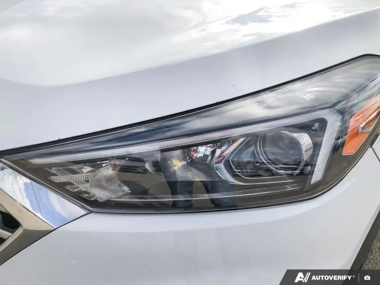 Hyundai TUCSON снимка Hyundai TUCSON