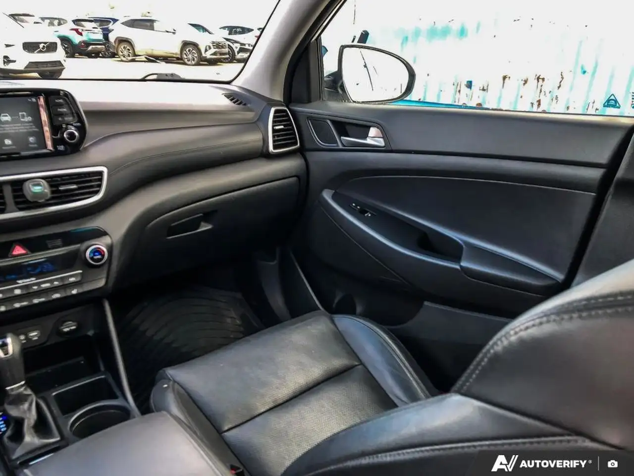 Hyundai TUCSON снимка Hyundai TUCSON