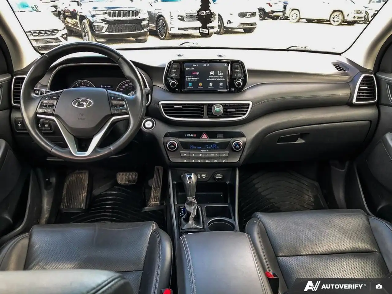 Hyundai TUCSON снимка Hyundai TUCSON