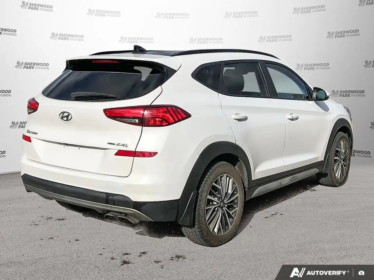 Hyundai TUCSON снимка Hyundai TUCSON