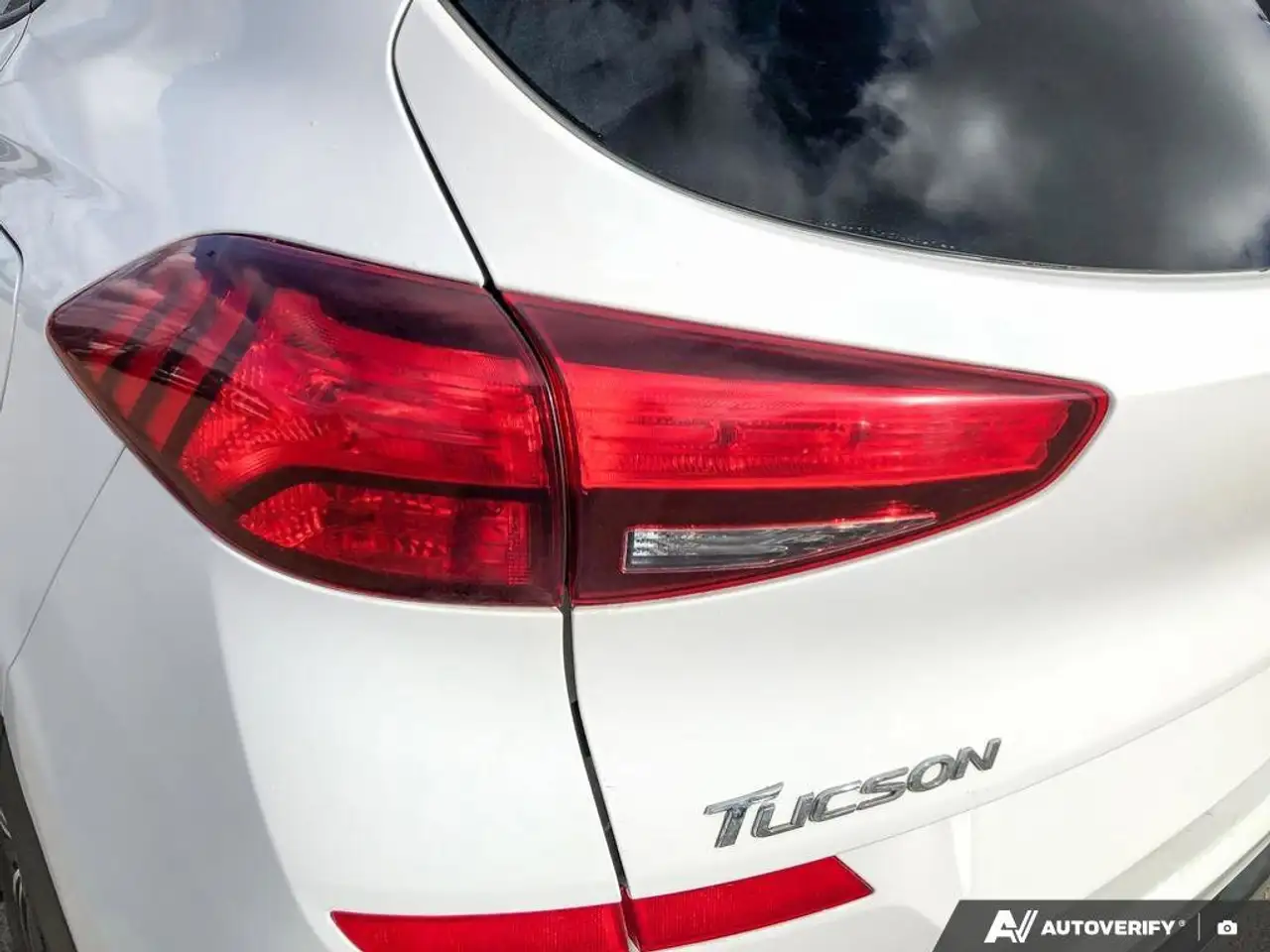 Hyundai TUCSON снимка Hyundai TUCSON