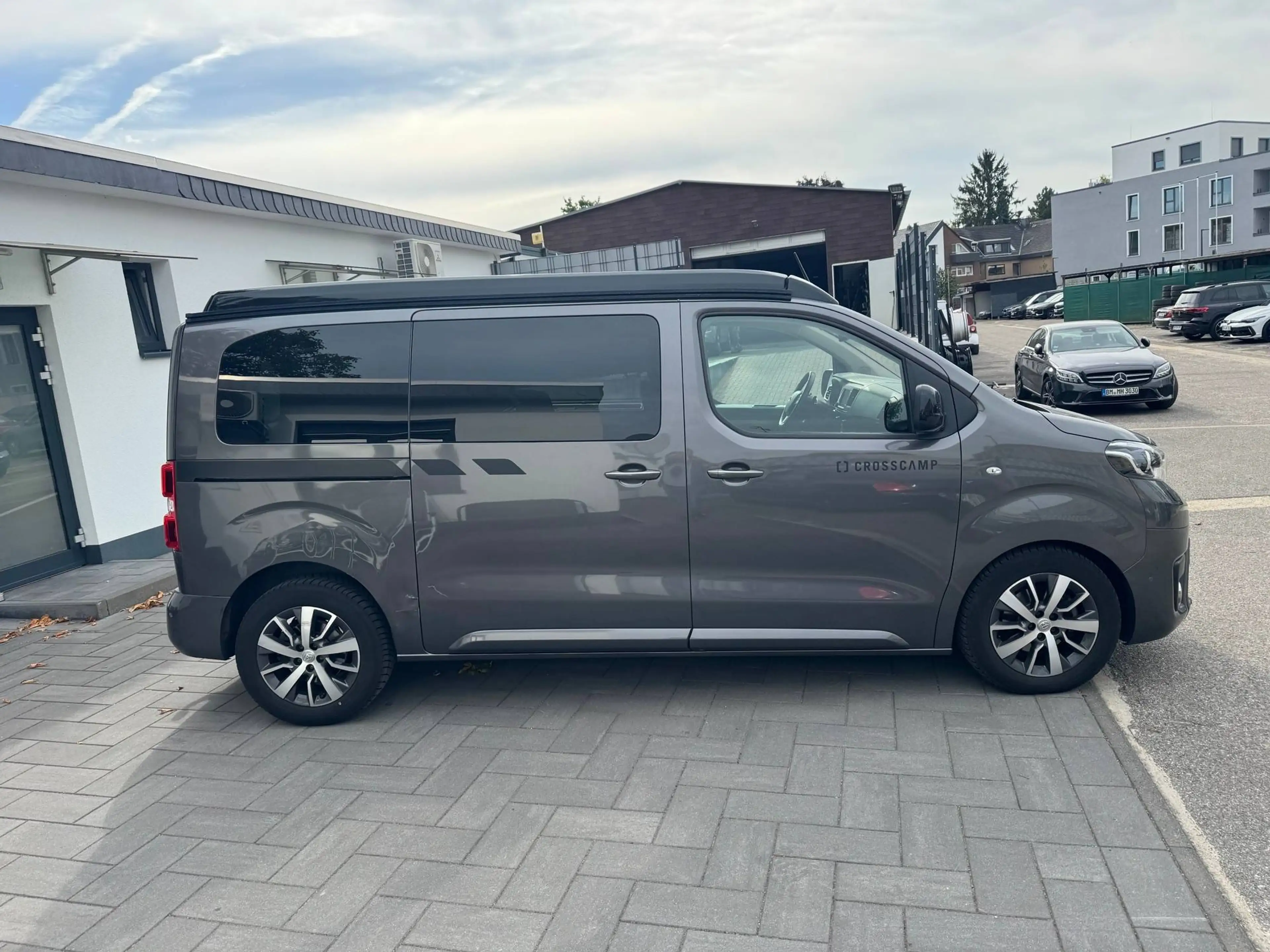 Toyota Proace (Verso)Proace Crosscamp Aufstelldach  Flex 8-Sitze Küche — photo 3