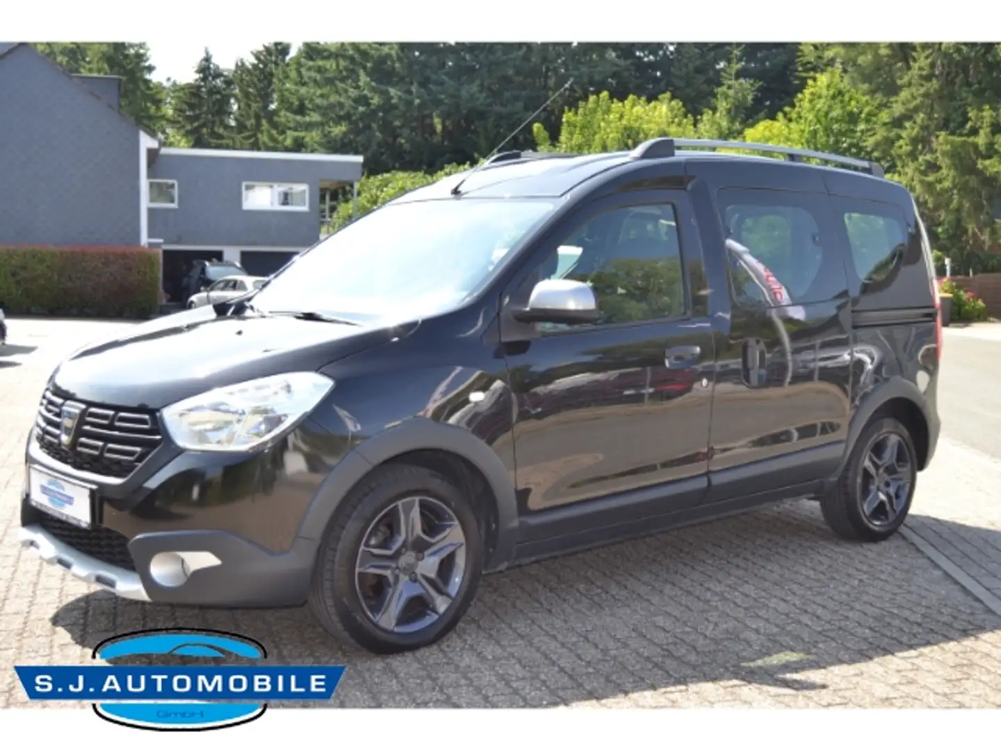 Dacia Dokker Stepway Celebration 1.2 TCe 115 ,Navi Nero - 1